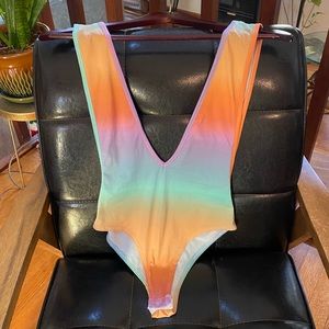 🔥💅🏼EXTREME DEEP V Bodysuit- Front and Back🔥Thong🔥 SMALL.  Tie Dye